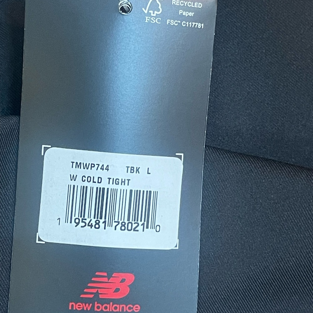 New Balance - Picture 4 of 5
